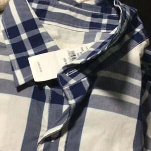 AE NWT SHIRT